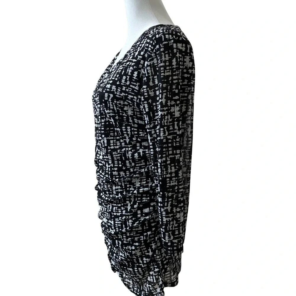 Coldwater Creek Womens Black White Ruched V-Neck‎ Top Size M 10-12 3/4 Slv